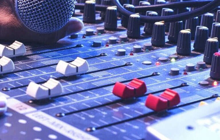 Audio Visual Instruments in Clyde