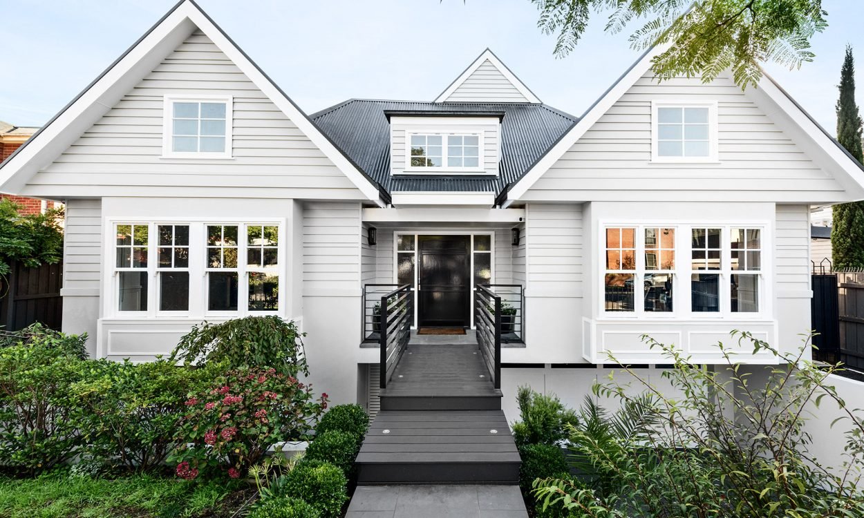 Painters in Chadstone