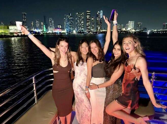 Why Miami Day Parties Are the Best Way to Experience South Florida