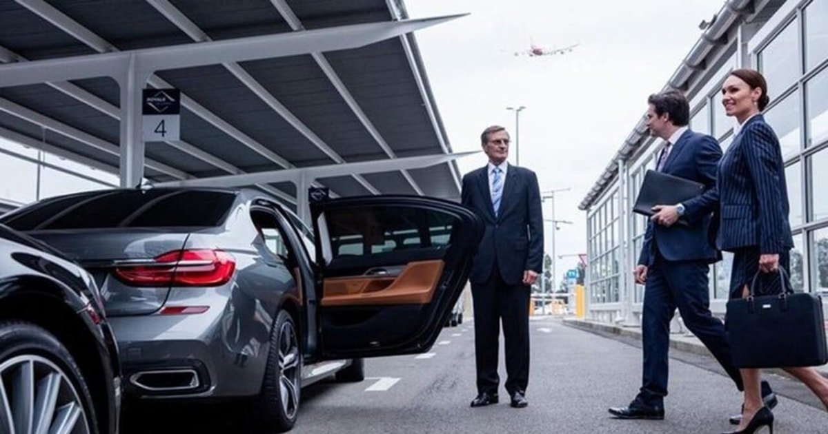 How Airport Transportation Makes International Travel Simpler