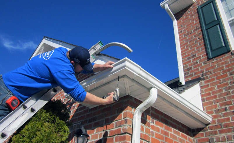 How to Choose a Gutter Installation Contractor in Independence MO?
