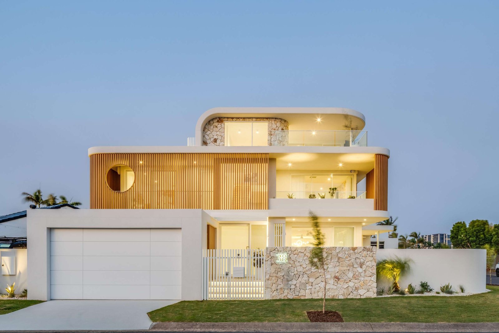 How to Choose the Right Painting Companies Gold Coast for Your Property