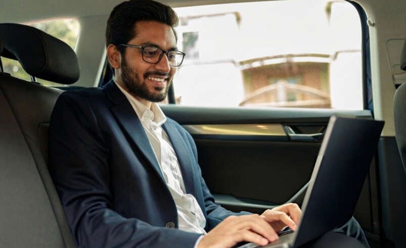 What Is the Difference Between a Corporate Travel Agency and a Travel Management Company?