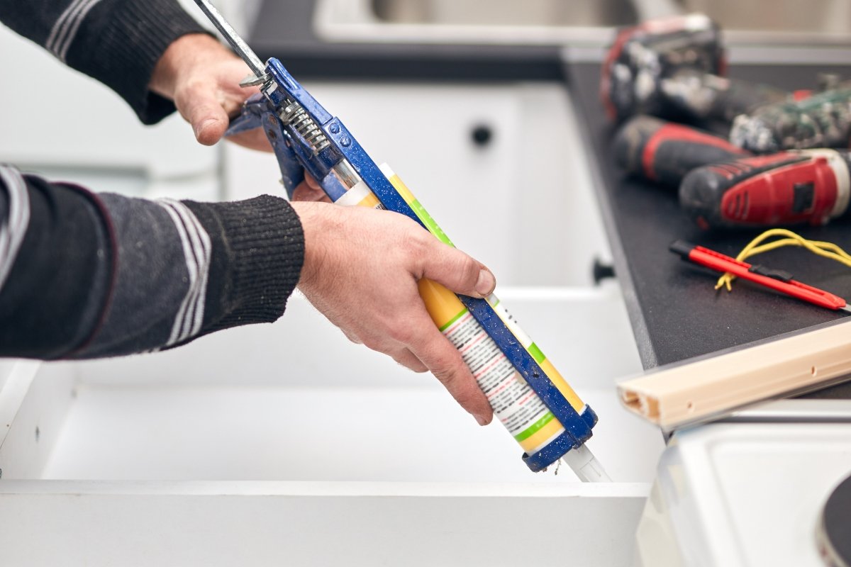 Caulking Skirting Boards: Common Problems and How to Get a Clean Finish