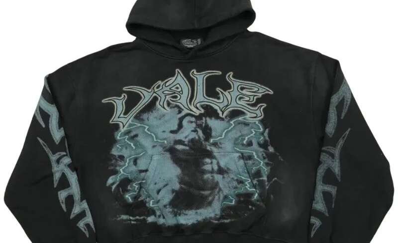 Black Valley Hoodie A Complete Guide to Modern Streetwear Style