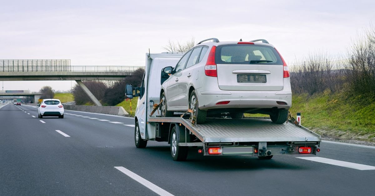Why Choosing Expert Towing Services Can Save You Time and Money