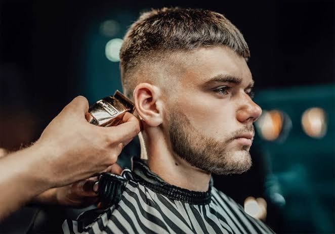 Celebrity-Inspired French Crop Haircuts Taking Over 2026