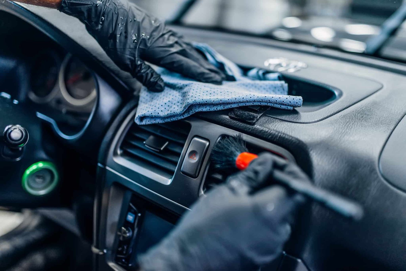 Interior Car Detailing in Mississauga: The Complete Guide