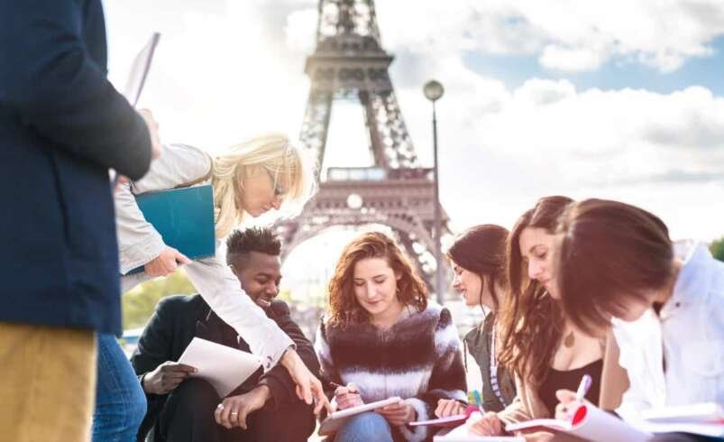 Top Benefits of Choosing France for Higher Studies