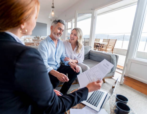 How Does Accolade Accounting Simplify Tax Planning for 1099 Professionals Atlanta GA