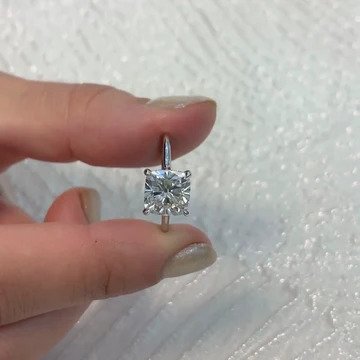 The Best Engagement Ring Styles for a Timeless Yet Modern Look