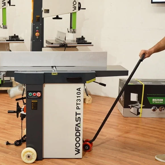 How Combination Planer Thicknessers Can Improve Efficiency in Woodworking Projects