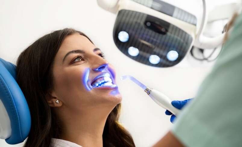 Top 5 Reasons to Choose Professional Teeth Whitening in Brisbane