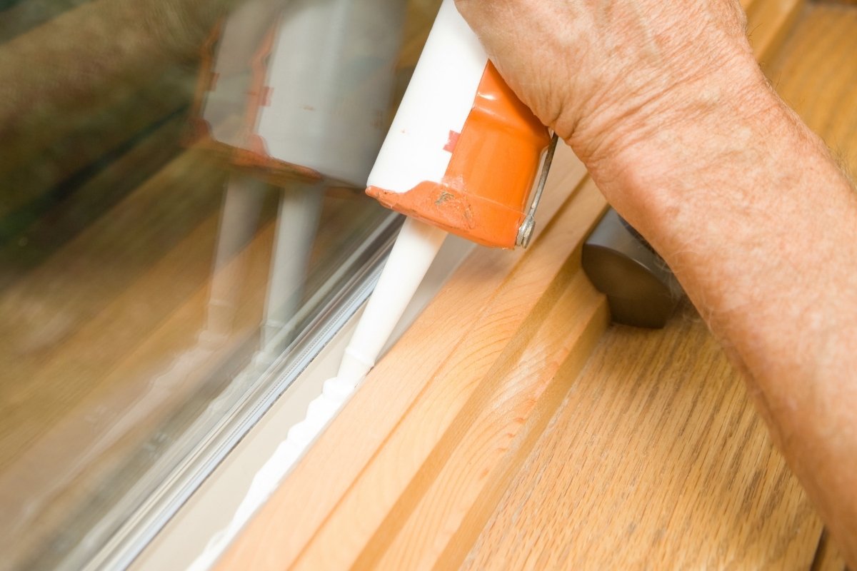 Caulking Repairs Sydney: 10 Signs You Need Re-Caulking