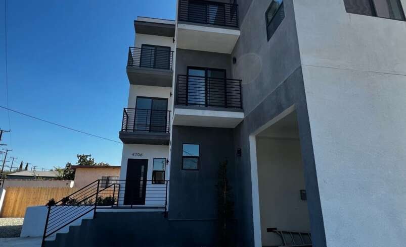 How to Choose the Right Furnished Apartment in Los Angeles, CA?