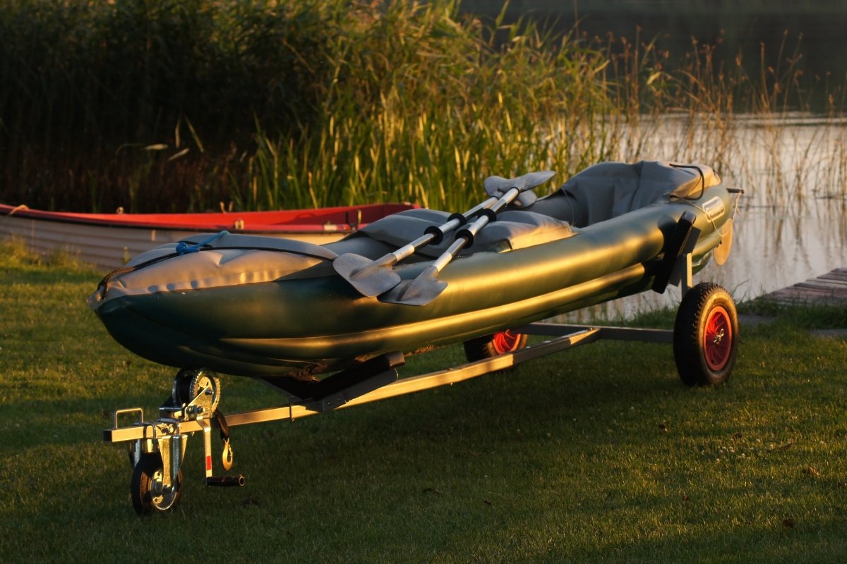 How to Choose a Boat Trailer in Australia: 10 Things to Check Before You Buy