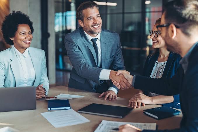 How Businesses Can Improve Financial Preparedness Before Major Investments