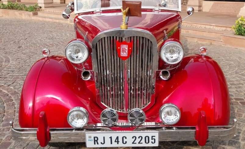 Best Vintage Cars for Royal Wedding Entries in Jaipur