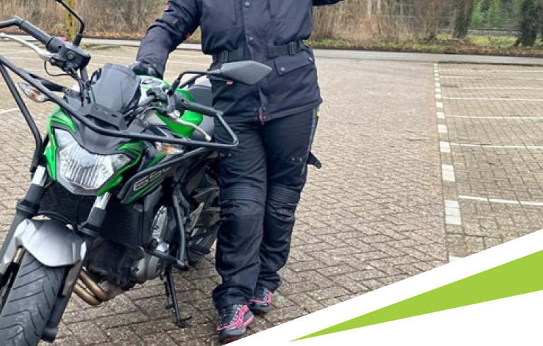 Klaar voor de weg met motorrijlessen in Haarlem