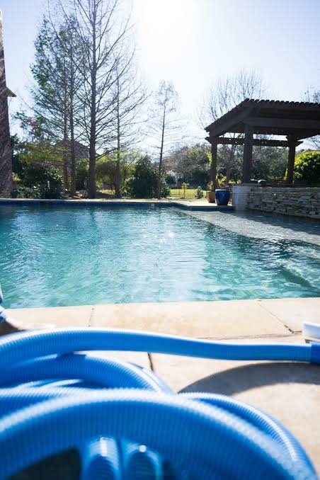 Swimming Pool Weekly Service: The Key to a Clean and Well-Maintained Pool