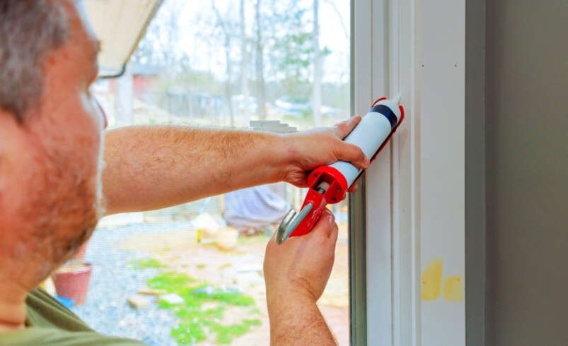 Remedial Caulking: 7 Signs Your Building Needs Sealant Replacement or Repairs